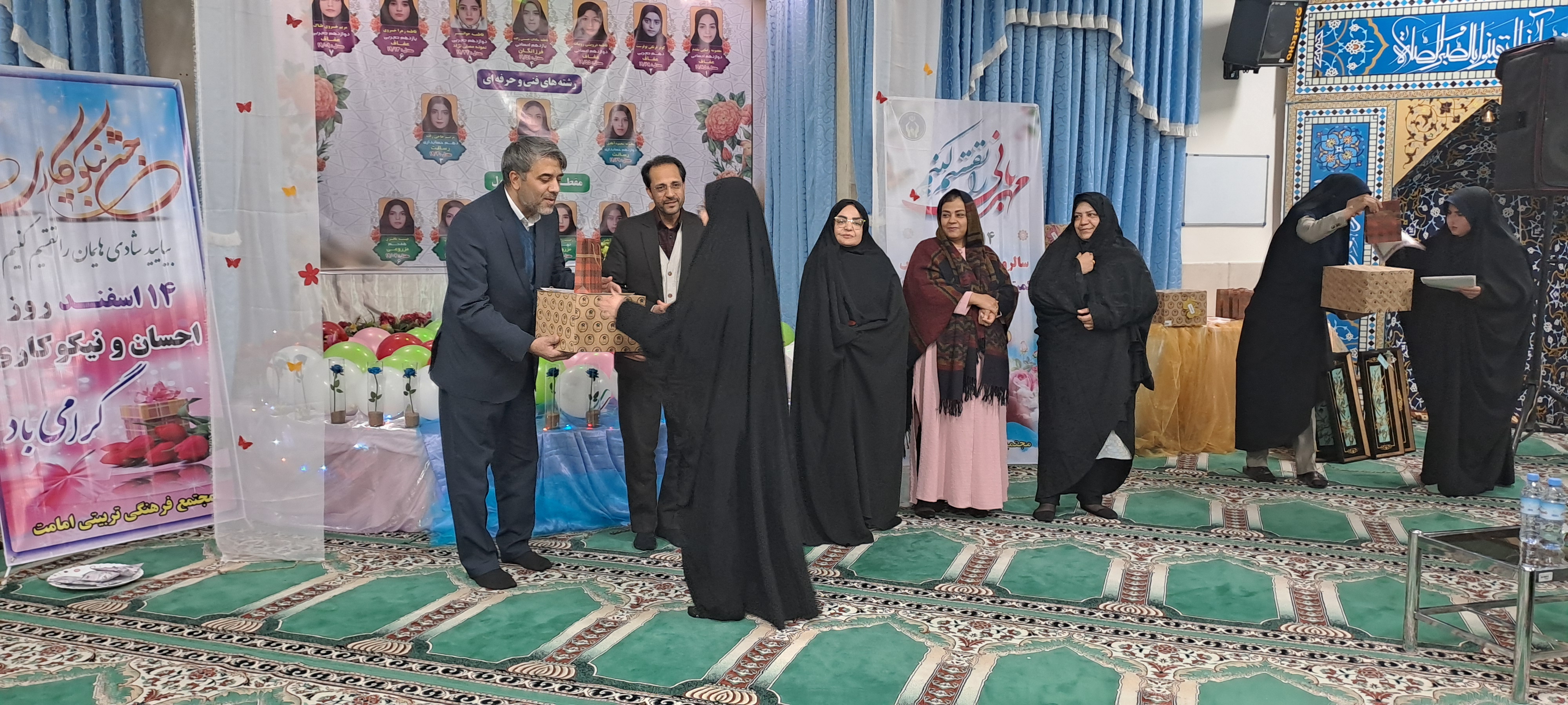جشن سپاس از دانشآموزان ممتاز تحتحمایت کمیتهامداد بیرجند