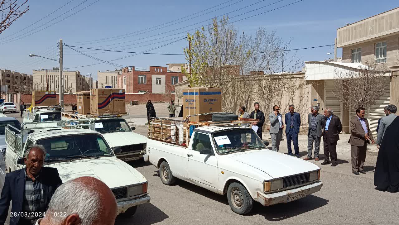 اهدای ۷۰۰ سبد کالا و ۳۹ سری جهیزیه بین نیازمندان قاینی