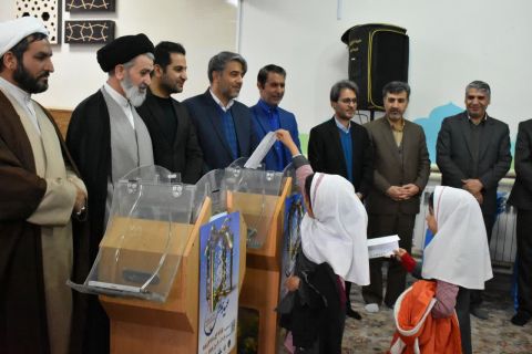 ۱۳۹۳ پایگاه جشن نیکوکاری، آماده جمع‌آوری کمک‌های مردم خراسان‌جنوبی  