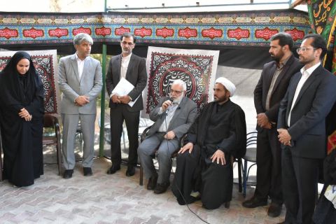 برنامه‌های فرهنگي و هنری به بصیرت‌افزایی در جامعه کمک می کند