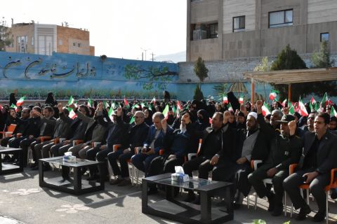 شور عاطفه‌ها برای کمک به دانش آموزان نیازمند در مدارس خراسان‌جنوبی برگزار شد