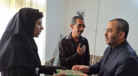 دلجویی مدیرکل کمیته امداد خراسان‌جنوبی از تعدادی خانواده جانباخته در معدن طبس 