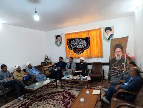 دلجویی مدیرکل کمیته امداد خراسان‌جنوبی از تعدادی خانواده جانباخته در معدن طبس 