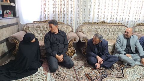 دلجویی مدیرکل کمیته امداد خراسان‌جنوبی از تعدادی خانواده جانباخته در معدن طبس 