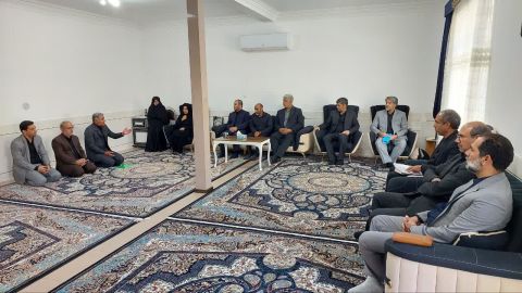 دلجویی مدیرکل کمیته امداد خراسان‌جنوبی از تعدادی خانواده جانباخته در معدن طبس 
