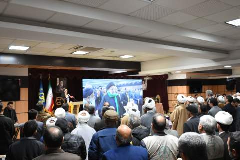 پاسداشت خیران خراسان‌جنوبی در همایش شرق همدل