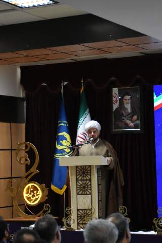 پاسداشت خیران خراسان‌جنوبی در همایش شرق همدل