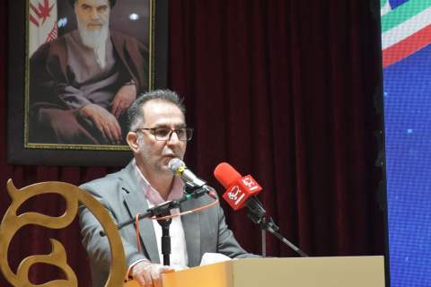 پاسداشت خیران خراسان‌جنوبی در همایش شرق همدل