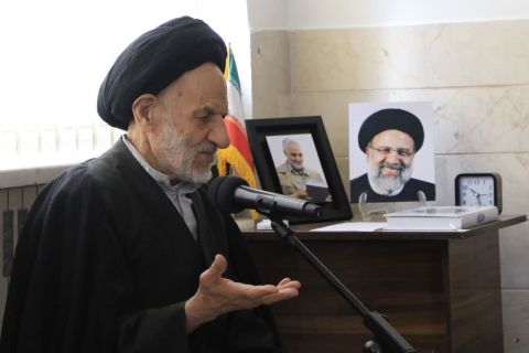دیدار مدیرکل کمیته امداد خراسا‌ن‌جنوبی با نماینده ولی فقیه استان