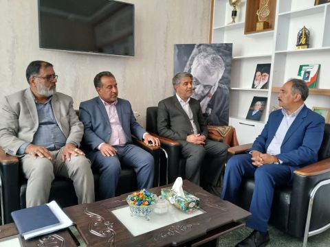 ماموریت یک روزه مدیرکل کمیته‌امداد خراسان‌جنوبی به شهرستان درمیان
