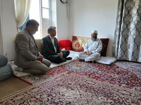 ماموریت یک روزه مدیرکل کمیته‌امداد خراسان‌جنوبی به شهرستان درمیان