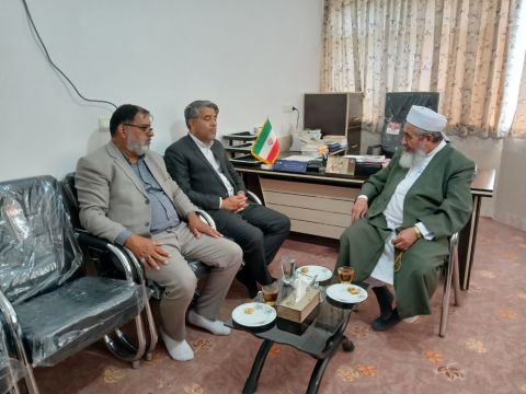 ماموریت یک روزه مدیرکل کمیته‌امداد خراسان‌جنوبی به شهرستان درمیان