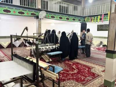 راه‌اندازی ۸ دستگاه پارچه‌بافی در روستاهای مود با حمایت خیر 